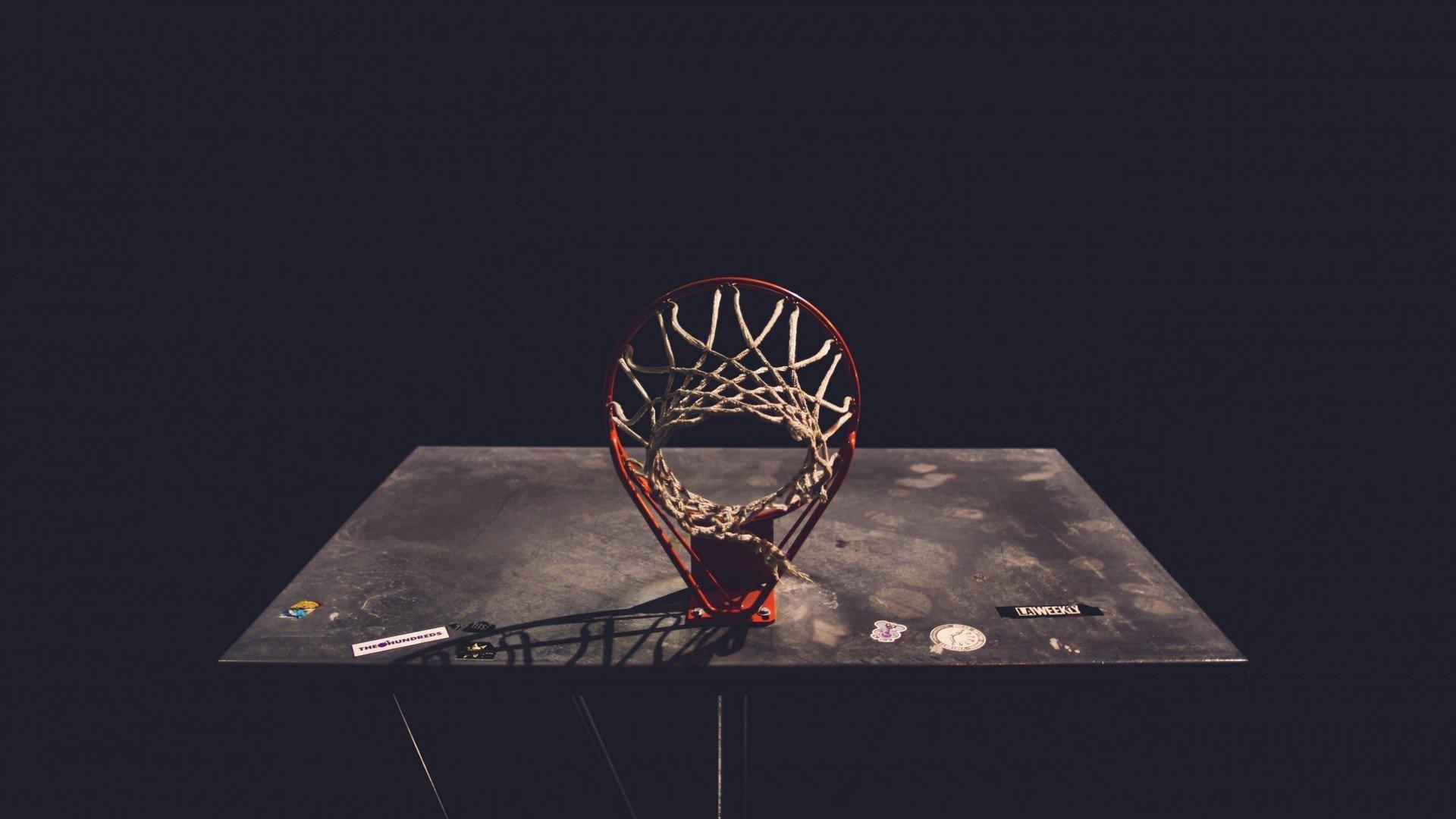 足协杯激战，广州豹主场迎战深圳新鹏城，拜合拉木领衔深圳三外援首发