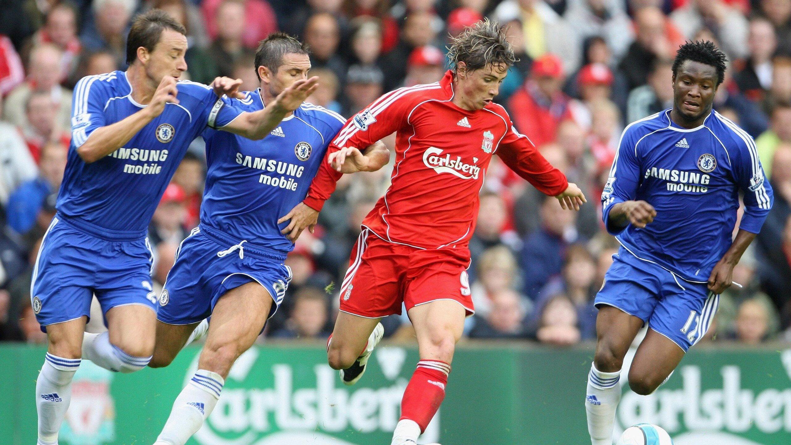 蓝军青训瑰宝S-史密斯转会白堡，切尔西今夏球员交易收入突破1.6亿镑